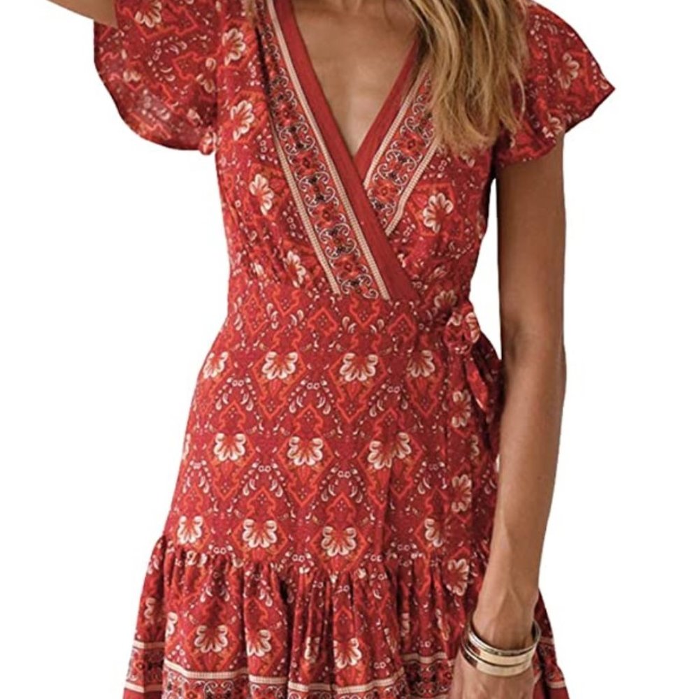 Adorable Red Printed Mini Wrap Dress in Size M